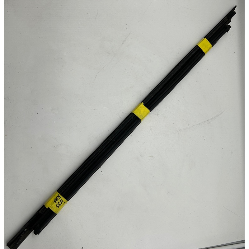 Hyundai IX35 2010-2015 Window Weather Strip Front Right Hand Side