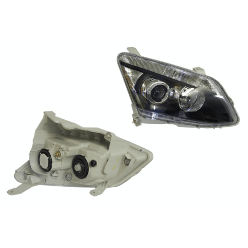 Isuzu DMAX TFS LS X-RUNNER 07/2012-10/2016 Headlight Right Hand Side Projector Type