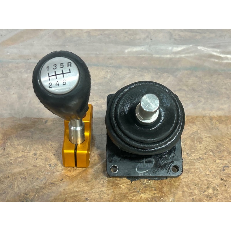 2003-04 Ford Mustang SVT Cobra MGW Short Throw Shifter & OEM Knob 255