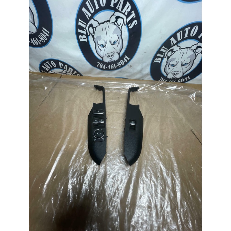 2018-23 Ford Mustang Convertible Door Switches & Bezels 244