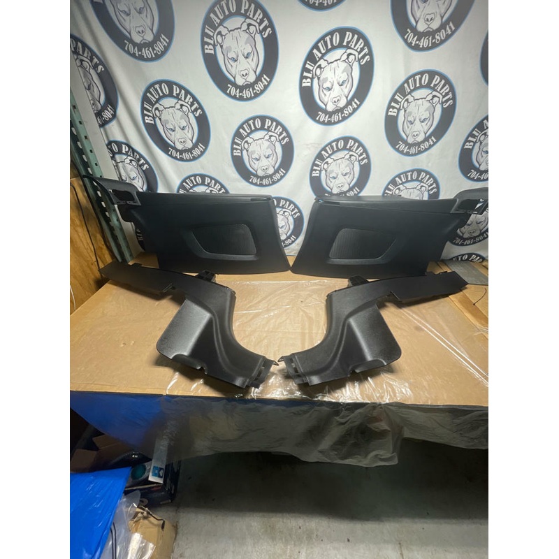 2018-23 Ford Mustang Rear Convertible Plastics 244