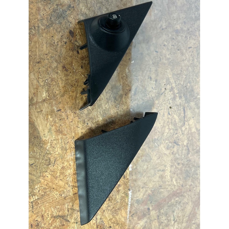 2013-14 Ford Mustang Mirror Inteiror Covers Manual 239