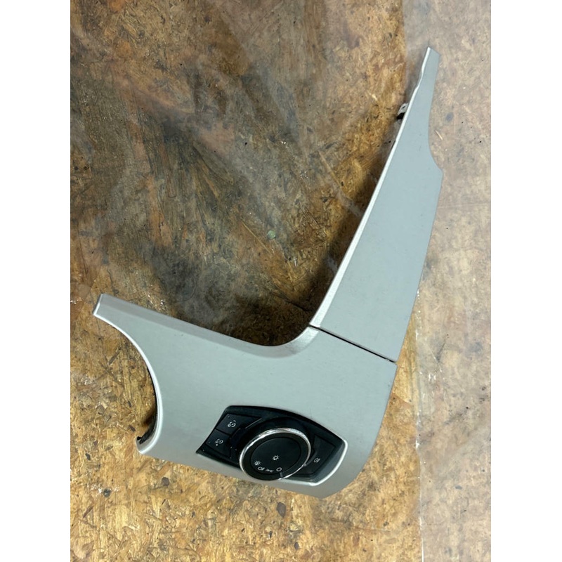 2015-17 Ford Mustang Headlight Switch & Trim 240