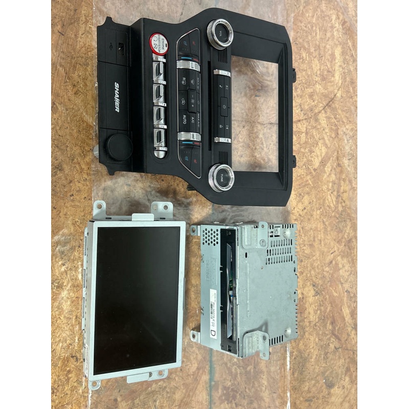 2015-23 Ford Mustang SYNC 3 Upgrade Radio & Bezel 240
