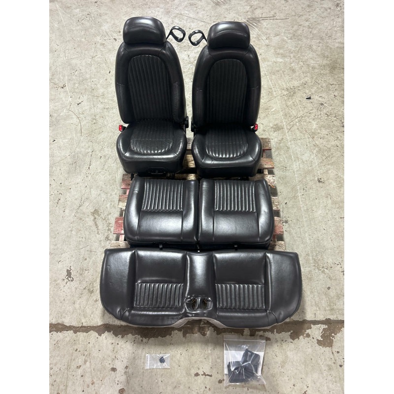 2001 Ford Mustang Bullitt Leather Seat Set- NICE, 51k Miles 257