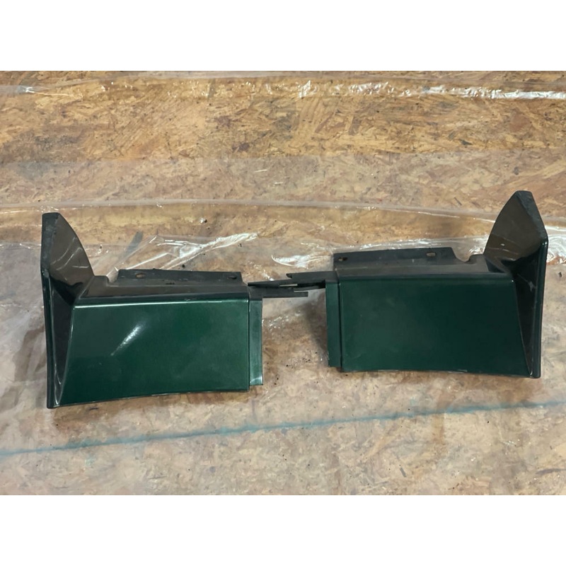 2001 Ford Mustang GT Bullitt Fender Extensions Pair LH RH RARE 257