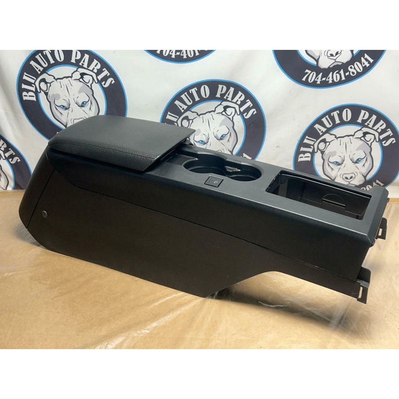 2007-09 Ford Mustang Shelby GT500 KR Center Console 16k Miles 263