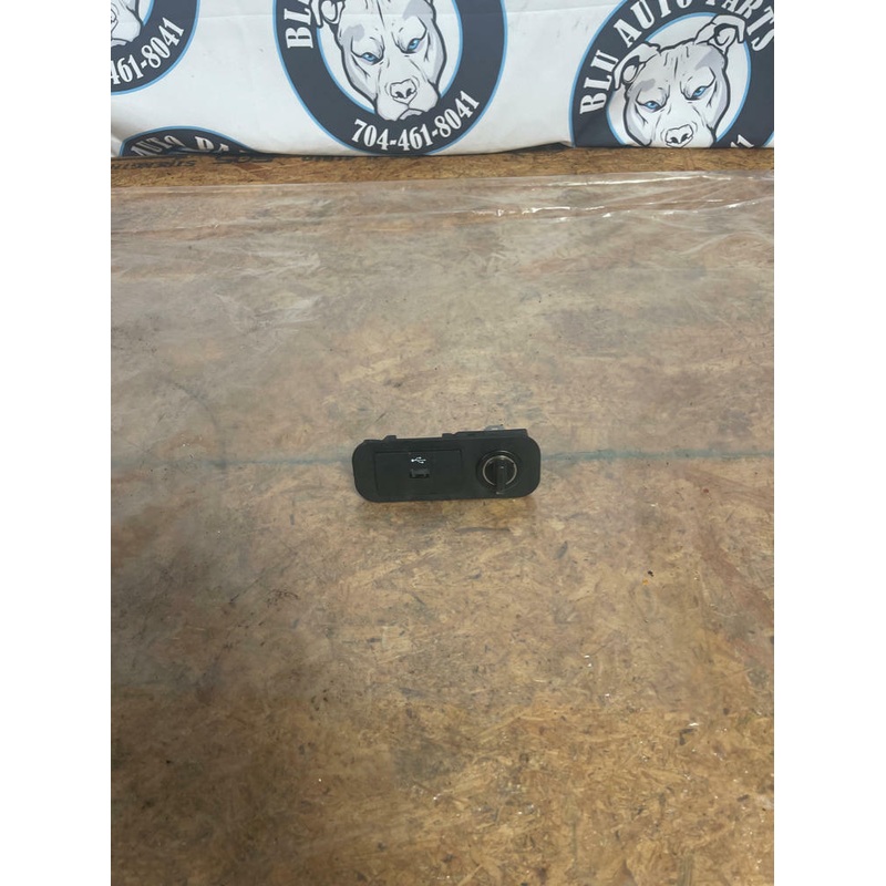 2015-23 Ford Mustang GT Charing Block- for Center Console Media Hub 248
