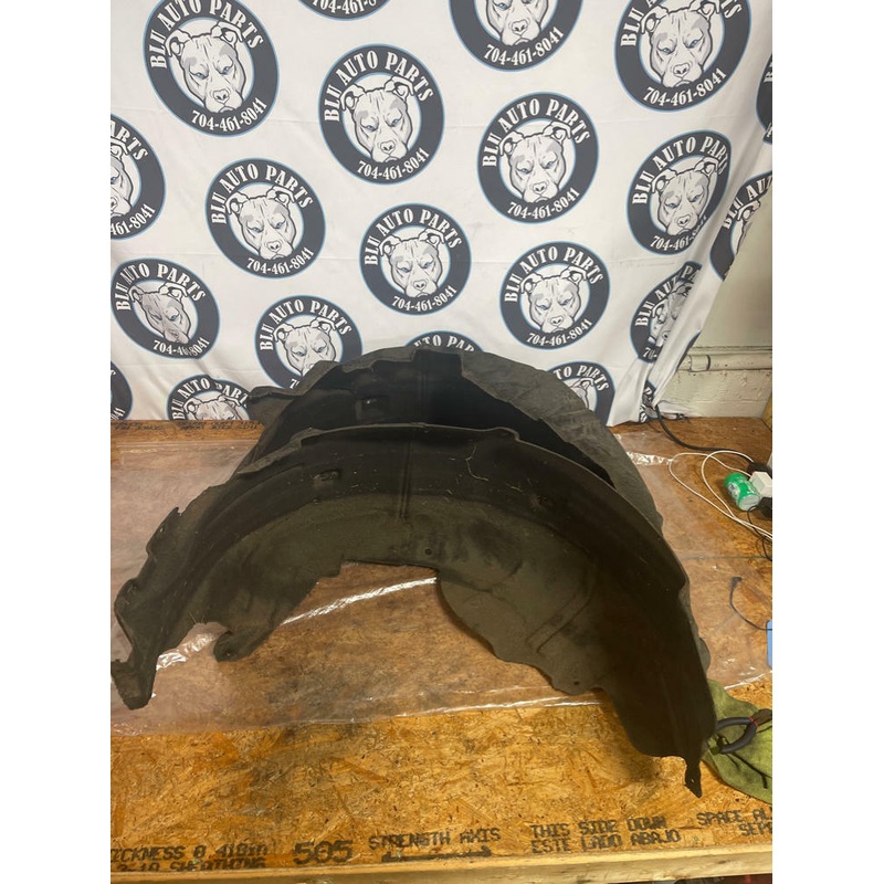 2015-23 Ford Mustang GT Rear Fender Wells Pair 248