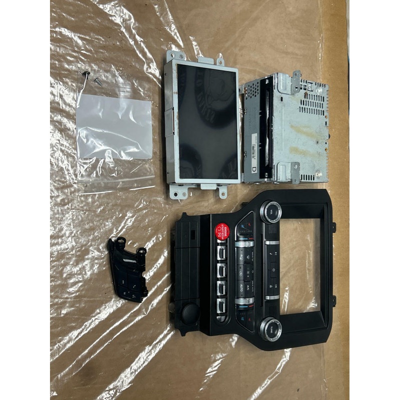 2015-23 Ford Mustang SYNC 3 Conversion 8″ 241