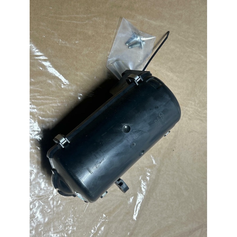 2007-09 Ford Mustang Shelby GT500 KR A/C Accumulator Cover 16k Miles 263