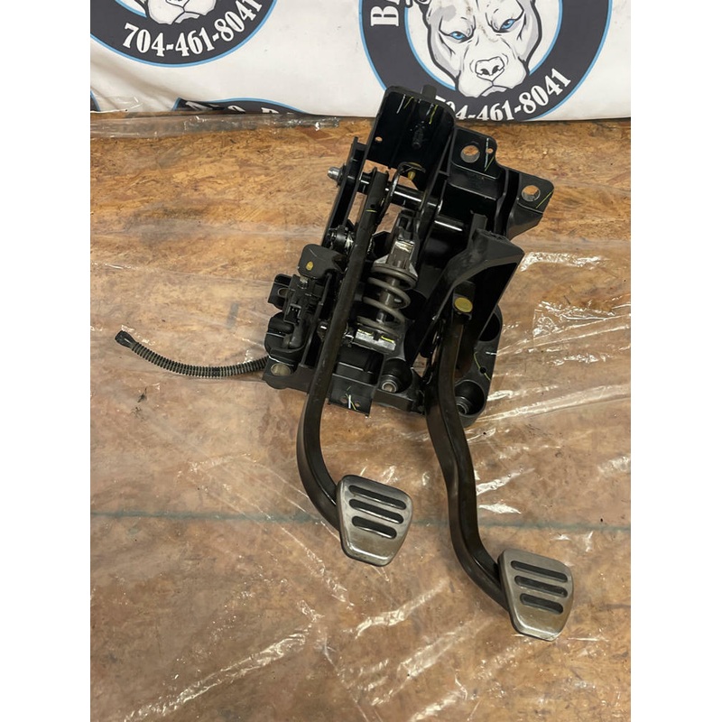 2015-23 Ford Mustang 6 Speed Manual Pedal Assembly 265