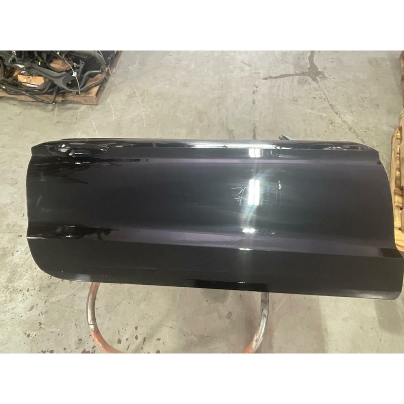 2015-23 Ford Mustang Drivers Door (Paint Code: UA) 265