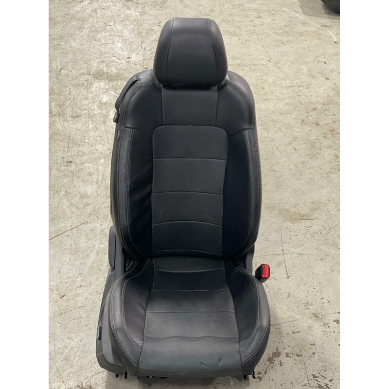 2015-23 Ford Mustang Passenger Leather Heated Cooled Seat 265