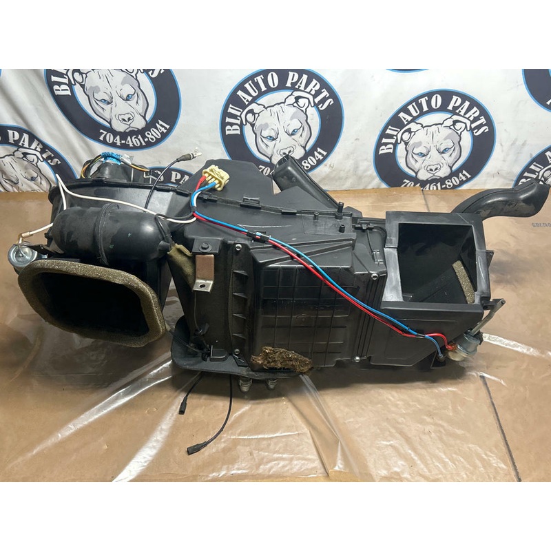 2003-04 Ford Mustang SVT Cobra HVAC Heater Core Climate Control Box 270