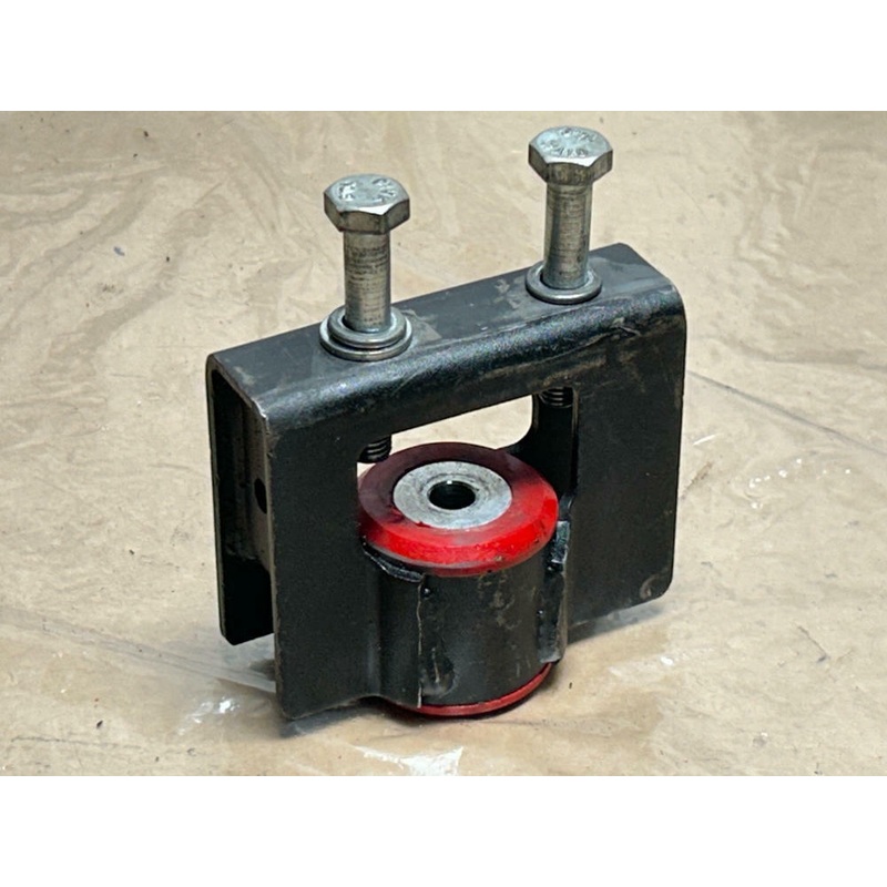 2003-04 Ford Mustang SVT Cobra Rear Differential Mount 270