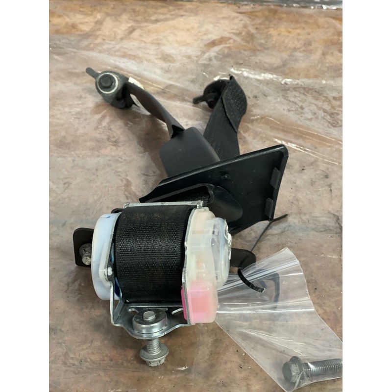 2015-17 Ford Mustang LH Driver Rear Seat Belt 264