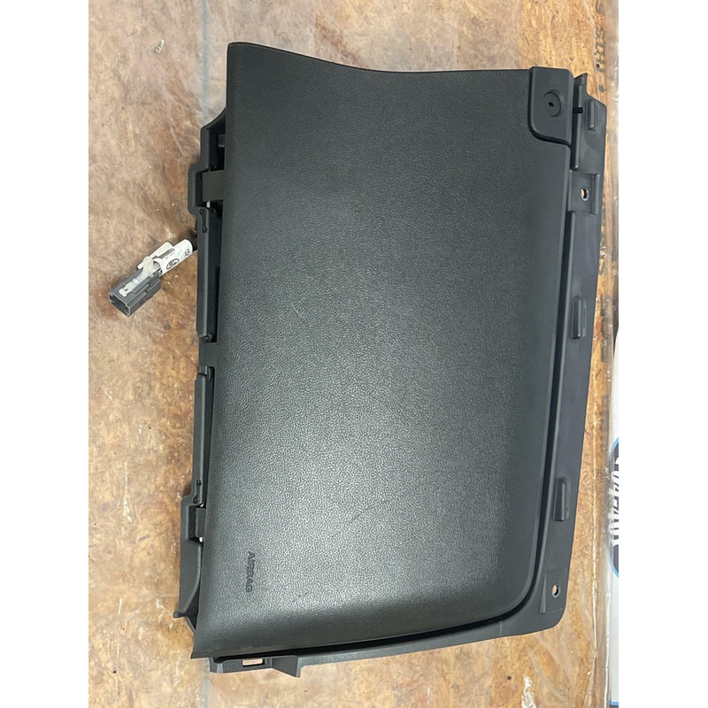 2015-17 Ford Mustang Passenger RH Glove Box 264