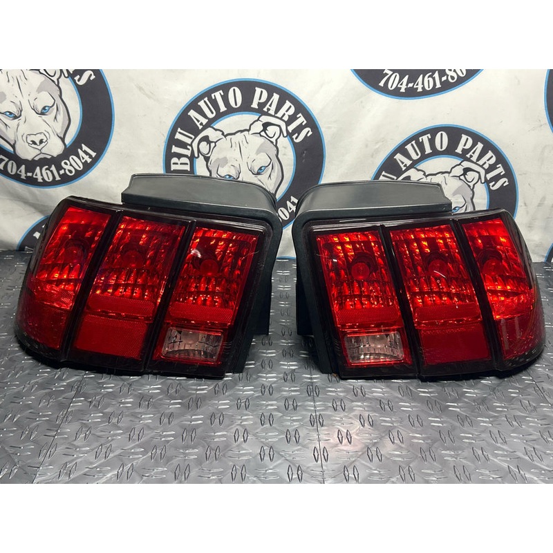 1999-04 Ford Mustang GT Saleen Tail Lights Pair LH RH 245