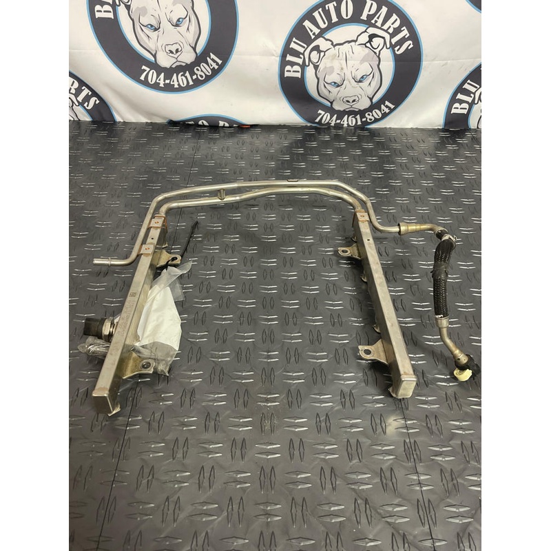 2015-17 Ford Mustang GT Fuel Rail- NO INJECTORS 241