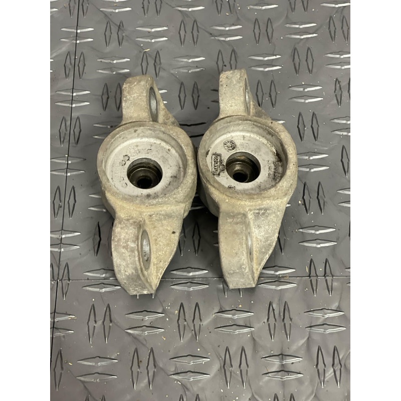 2015-23 Ford Mustang GT OEM Rear Shock Mount Pair 241