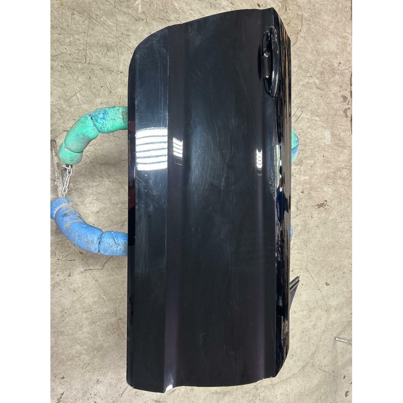 2015-23 Ford Mustang Passenger RH Door Black 241