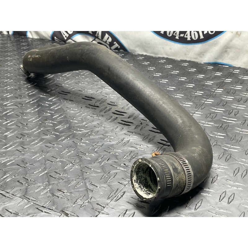 1999-04 Ford Mustang GT/Saleen Upper Radiator Hose 243