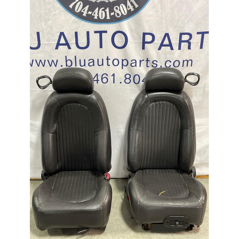 2001 Ford Mustang Bullitt Leather Front Seat Pair- OK SHAPE, FEW RIPS 243