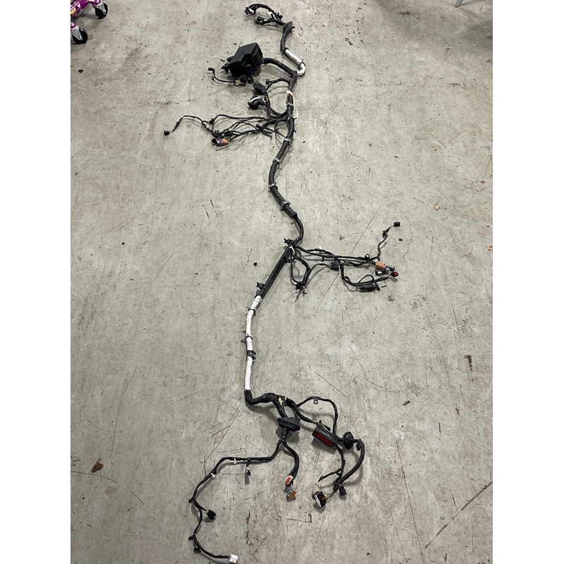 2015-17 Ford Mustang GT Engine Bay Distribution Harness w/ Fusebox 268