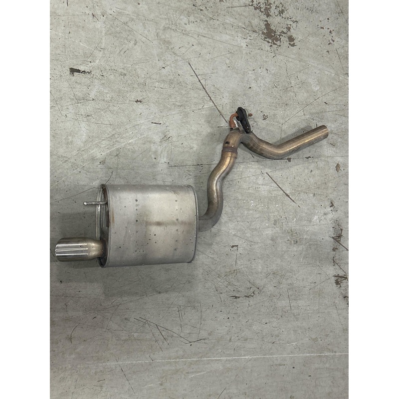 2015-17 Ford Mustang GT OEM Pass. RH Single Tip Exit Muffler 269