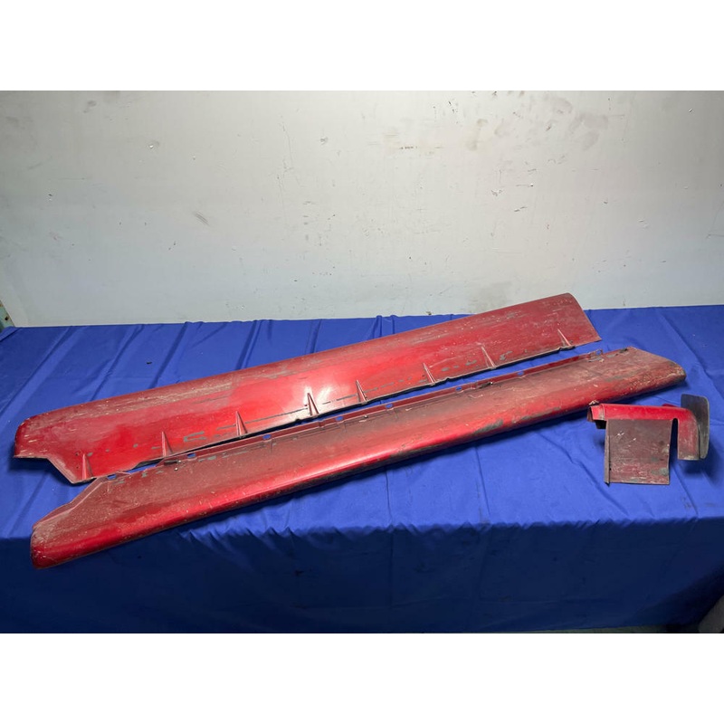 1996-98 Ford Mustang SVT Cobra Side Skirts, Missing Driver Extension 120