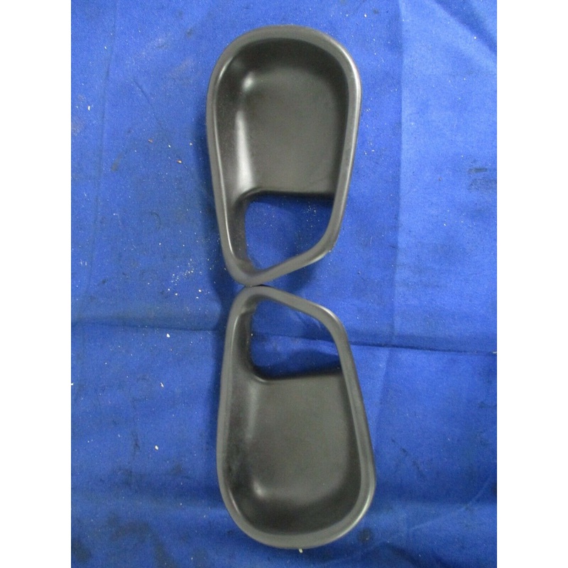 1999-04 Ford Mustang Dark Charcoal Door Handle Cup Trim surround 020