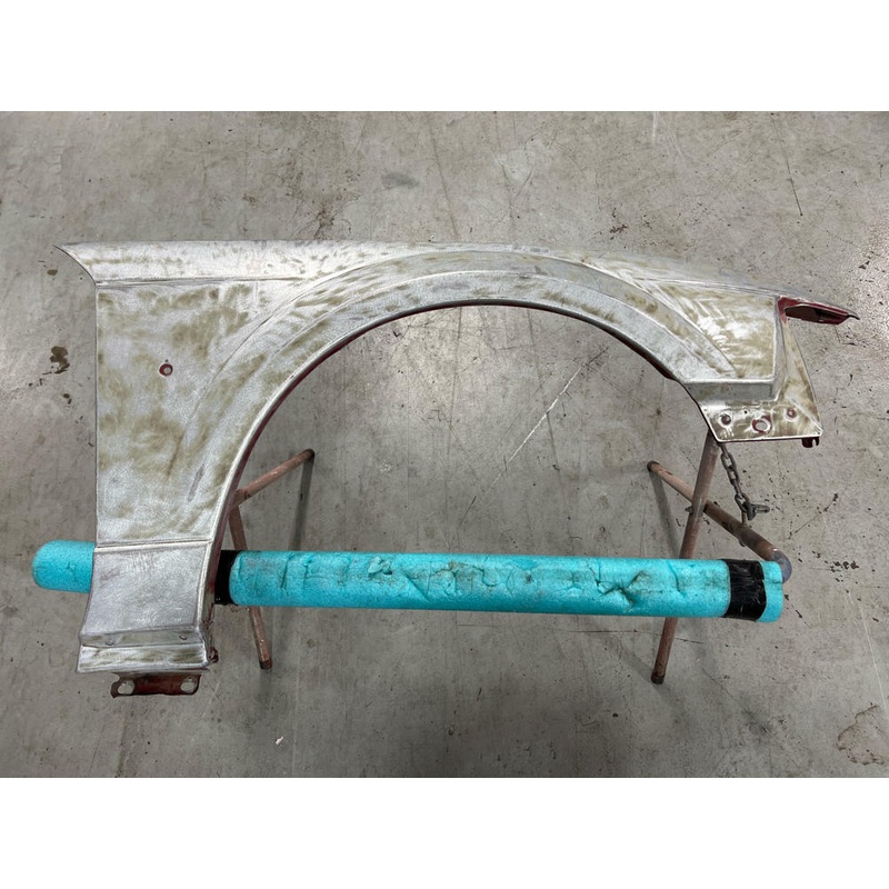1999-04 Ford Mustang Front Right Passenger Fender Factory 122