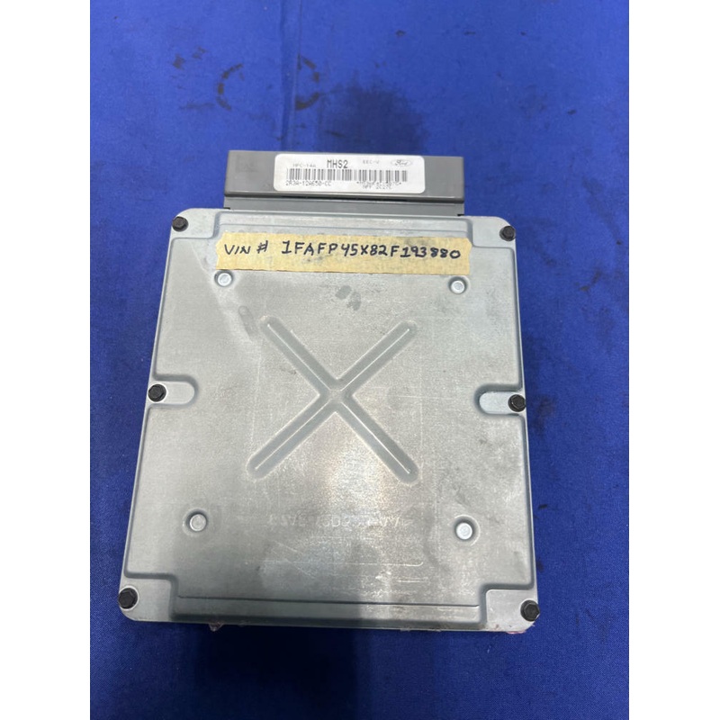 1999-04 Ford Mustang GT Automatic MHS2 ECU Engine Control Unit 126