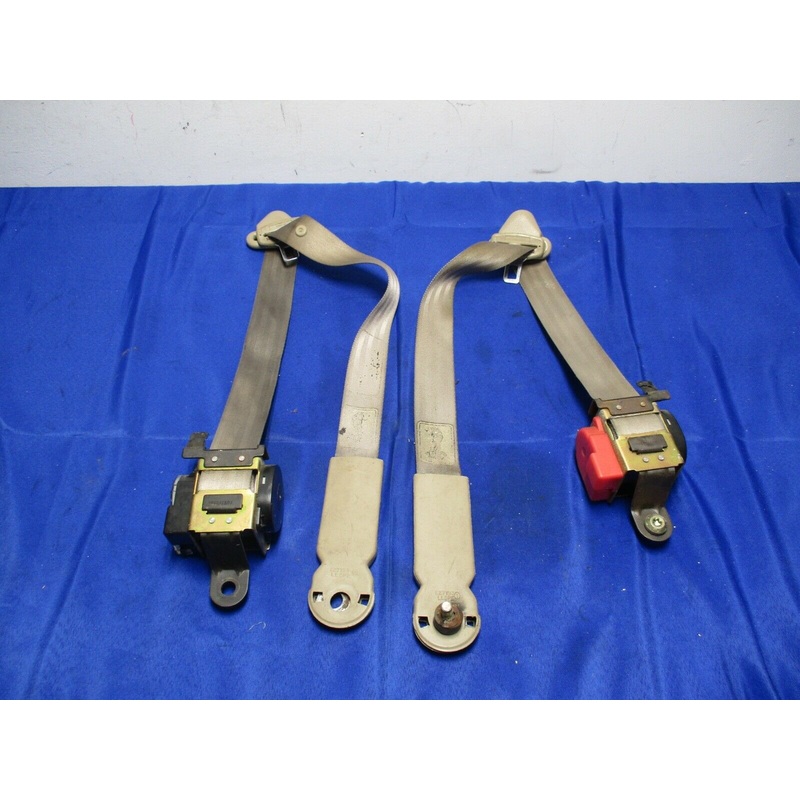 1999-04 Ford Mustang Parchment Coupe Front Seat Belts BM