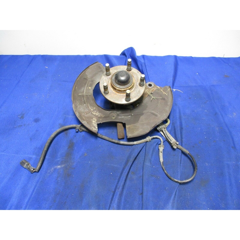 2003-04 FordMustang SVT Cobra Front Right Passenge Spindle Knuckle Wheel Hub 082
