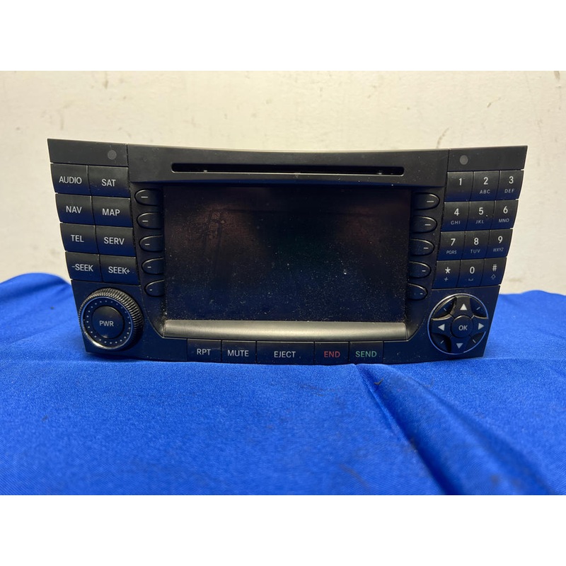 2003-06 Mercedes Benz E Class E55 CD Receiver Display Navigation Head Unit 105