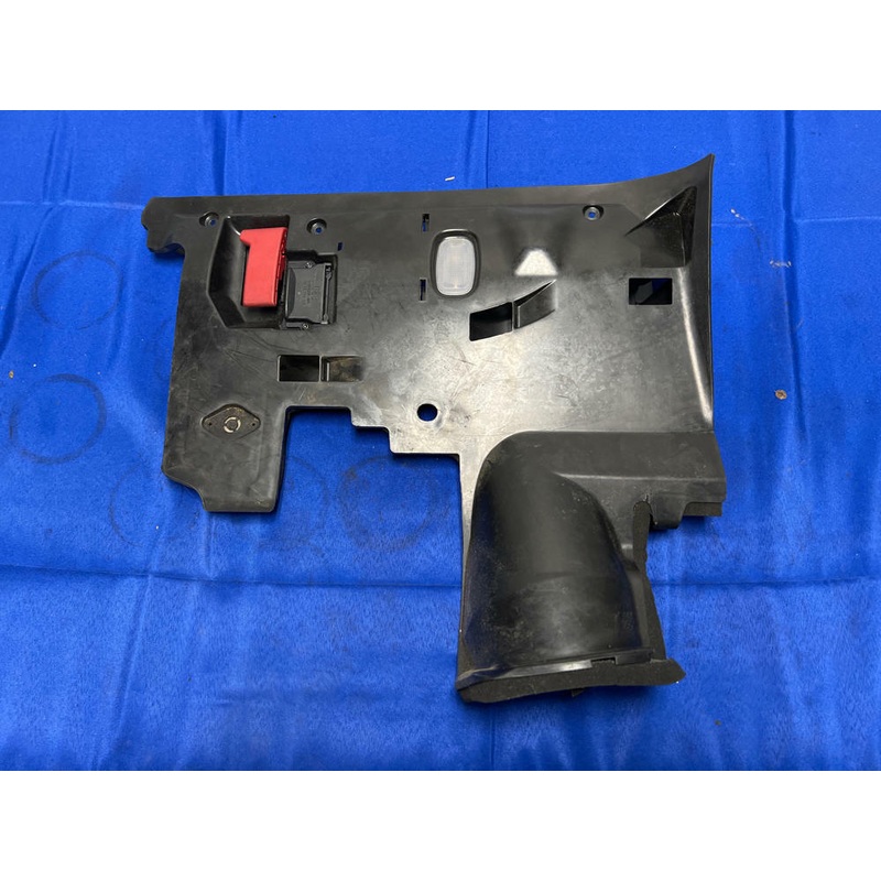 2003-06 Mercedes Benz W211 E Class OBD Shroud Ambient Light Cover Trim 105