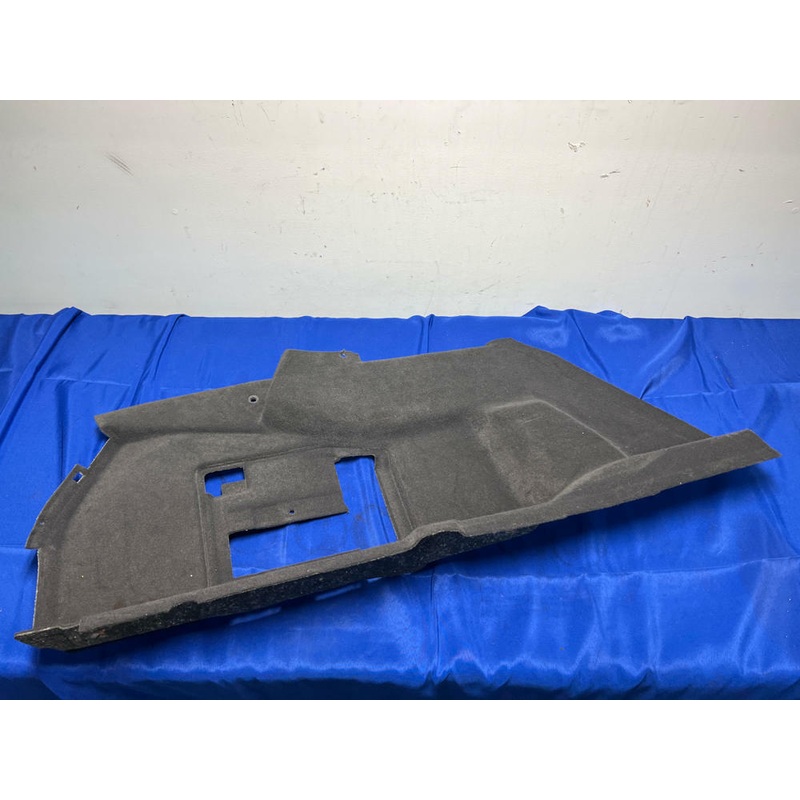 2003-06 Mercedes Benz W211 E Class Sedan Left Trunk Carpet Liner 105