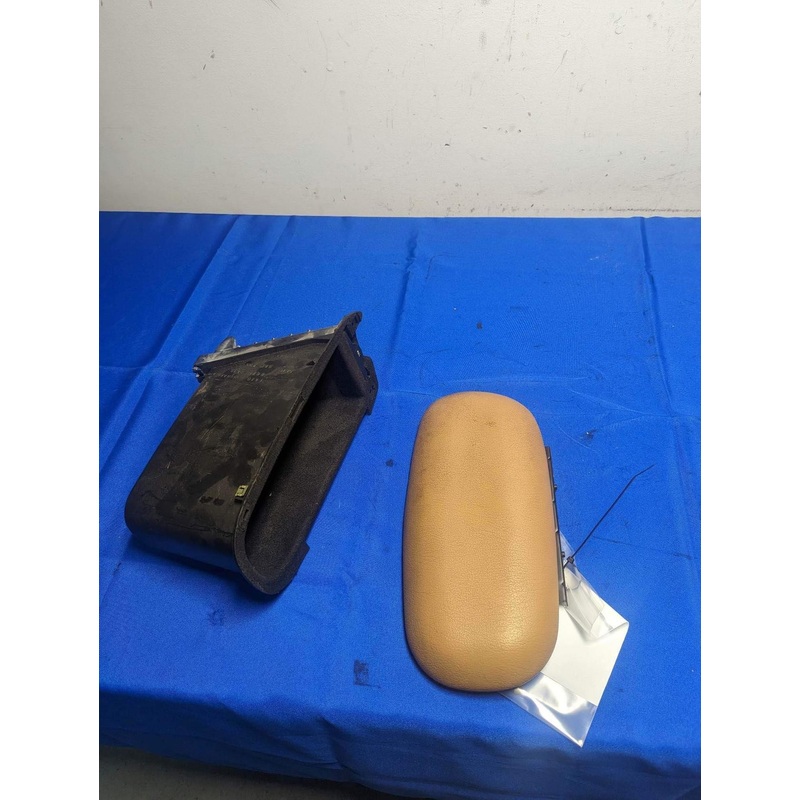 1994-98 Ford Mustang Coupe Saddle Center Console Lid & Storage Container121