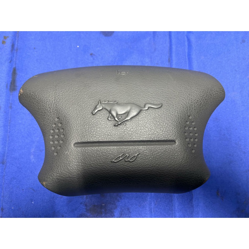 1999-04 Ford Mustang Dark Charcoal Pony Air Bag 137