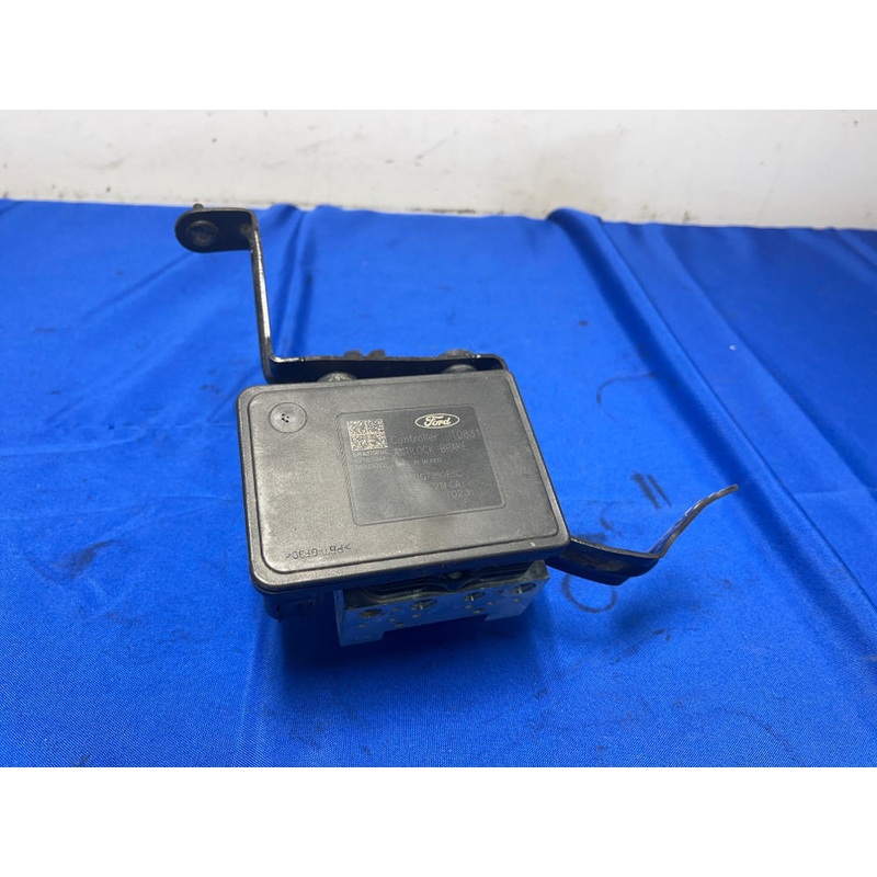 2018-23 Ford Mustang GT ABS Module Pump Servo Factory 17k Miles 149