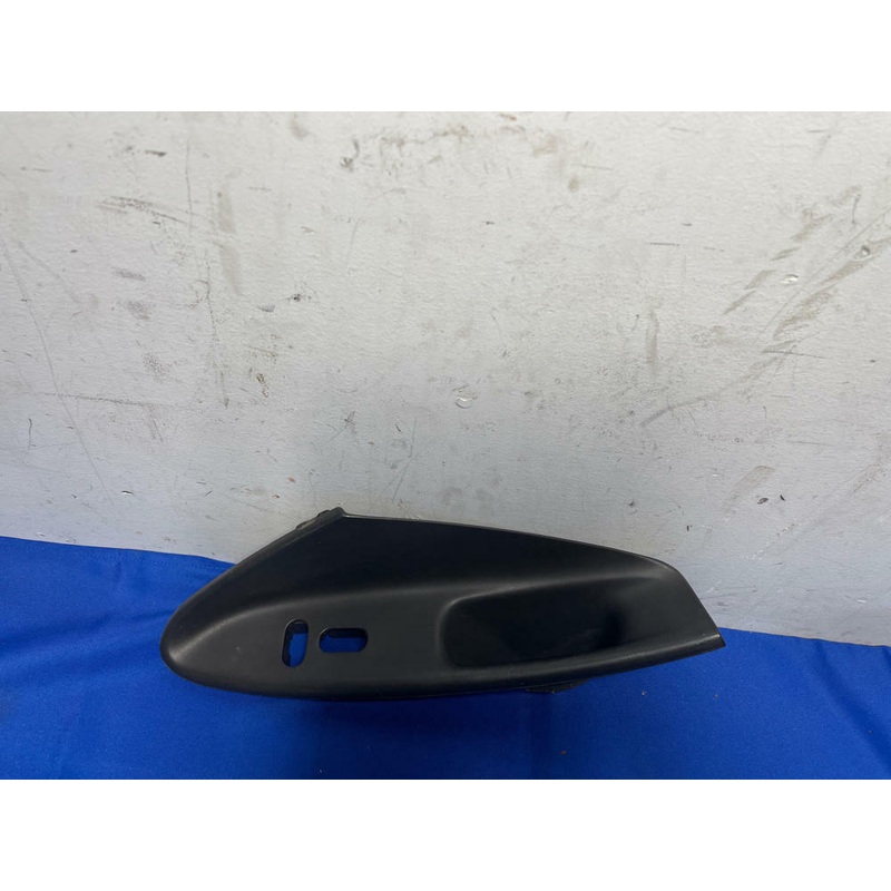 1999-04 Ford Mustang GT Passenger Door Cup 178