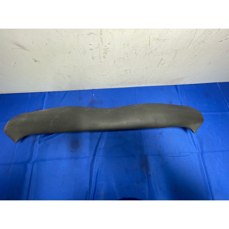 2003-04 Ford Mustang SVT Cobra Rear Seat Head Rest ( Missing Two Tabs) 166