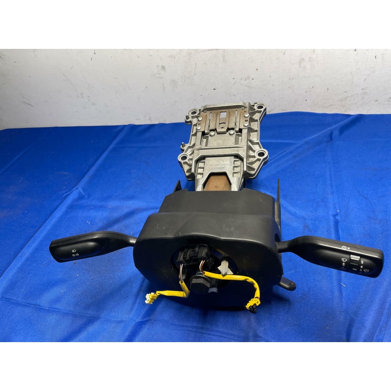 2005-09 Ford Mustang Steering Column 162