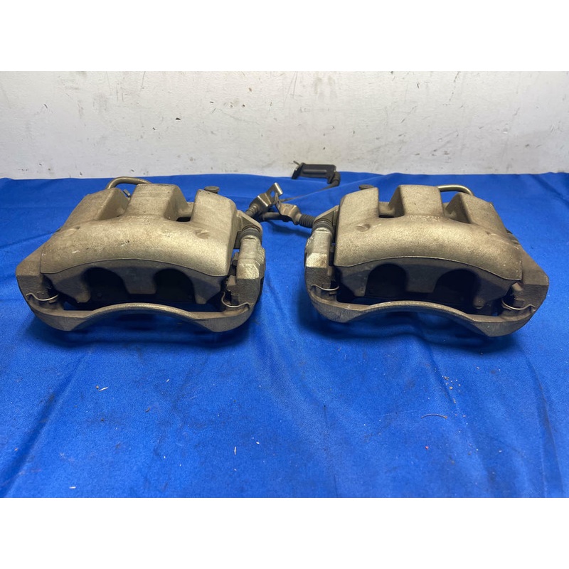 2005-09 Ford Mustang V8 GT Brake Calipers 56K 162