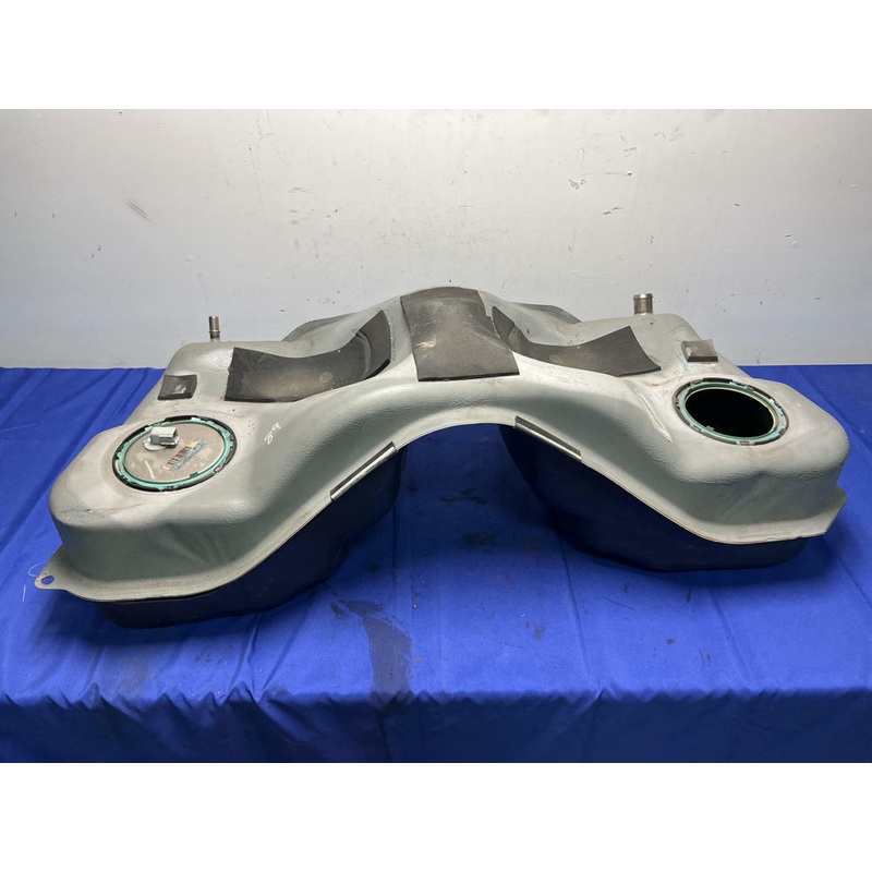 2013-14 Ford Mustang Shelby GT500 Fuel Tank Assembly
