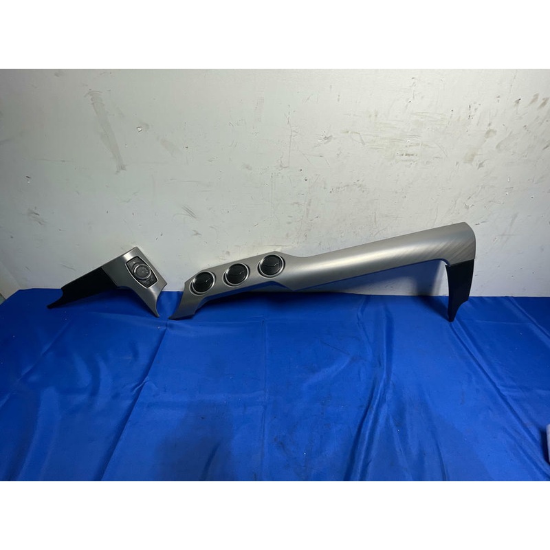 2015-23 Ford Mustang Dash trim 168