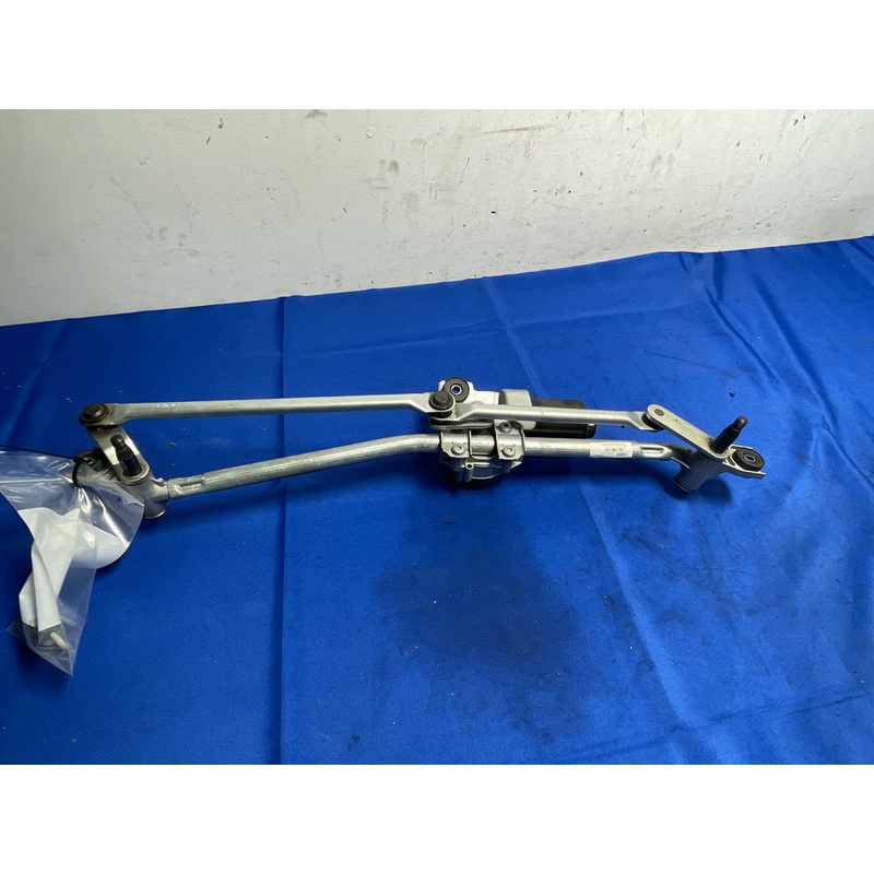 2015-23 Ford Mustang Wiper Motor Assembly 168