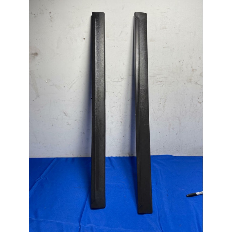 1999-04 Ford Mustang GT Dark Charcoal Door Sills Pair 4.6 V8 177